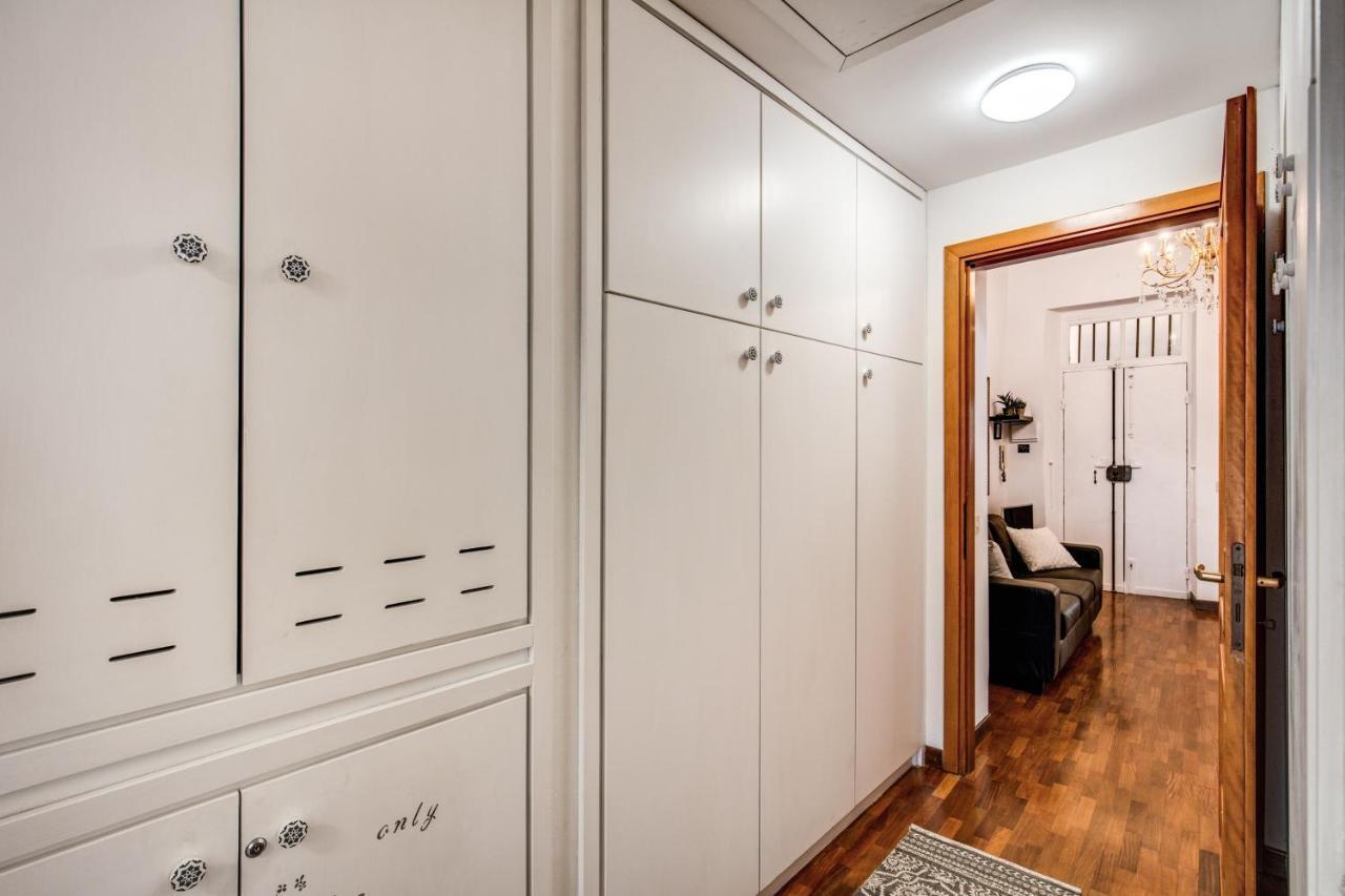 Colosseo Miracle Suite Рим Екстер'єр фото