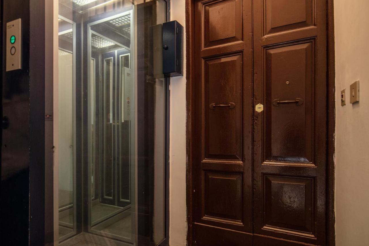 Colosseo Miracle Suite Рим Екстер'єр фото